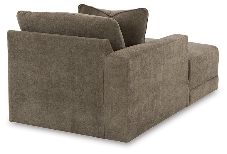 Raeanna Sectional Sofa with Chaise