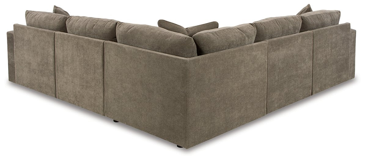 Raeanna Sectional