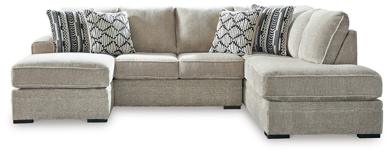 Calnita Sectional with Chaise