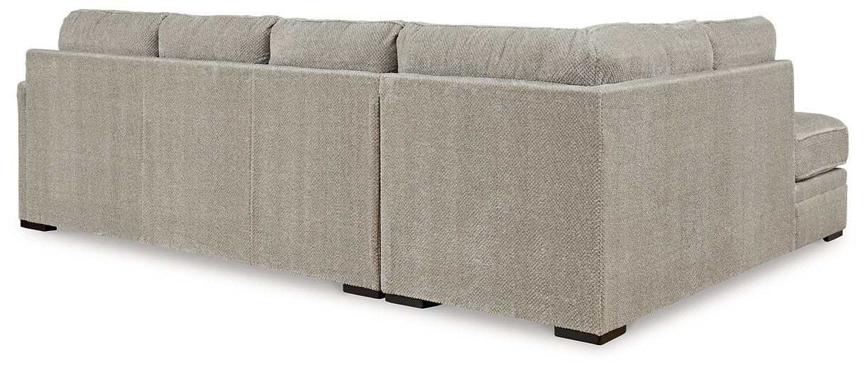 Calnita Sectional with Chaise