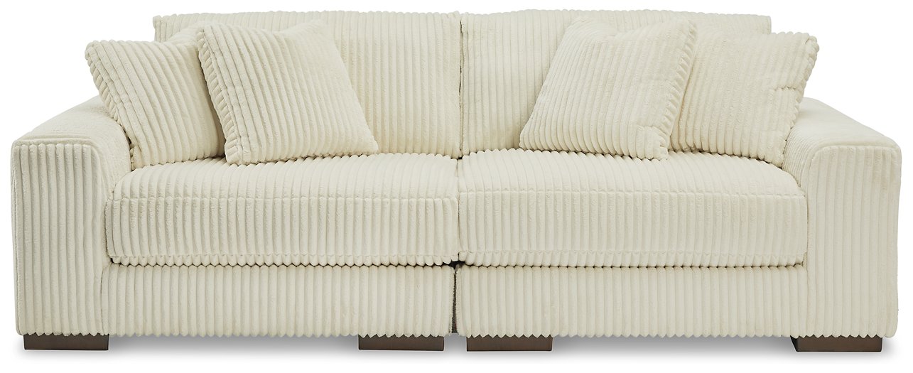 Lindyn Sectional Sofa