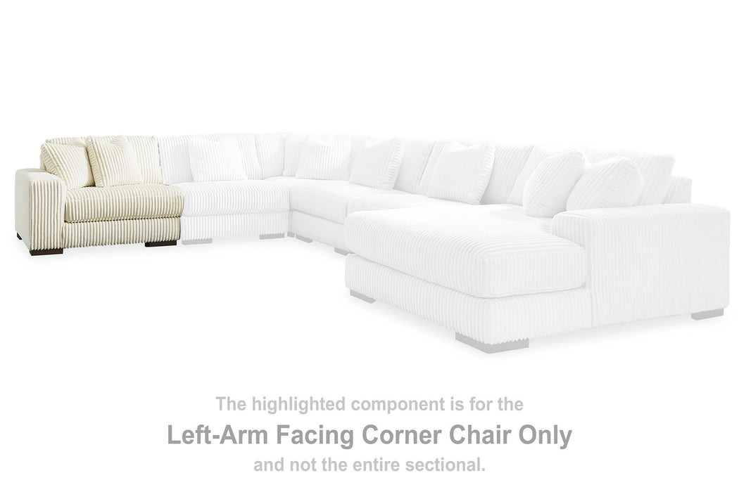 Lindyn Sectional Sofa