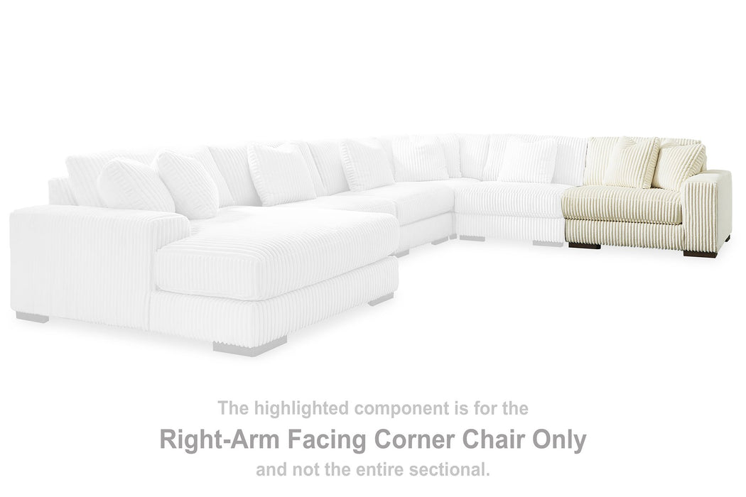 Lindyn Sectional Sofa