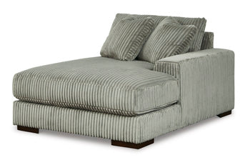 Lindyn Sectional with Chaise