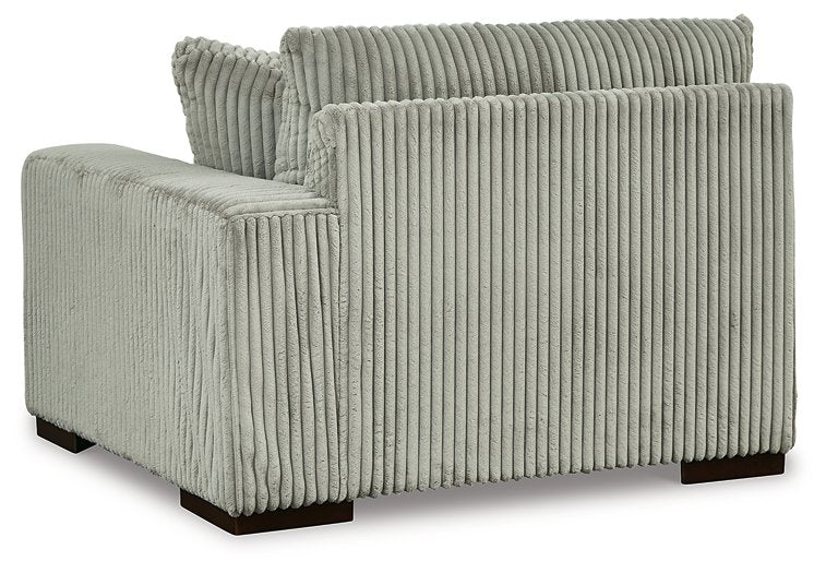 Lindyn Sectional with Chaise