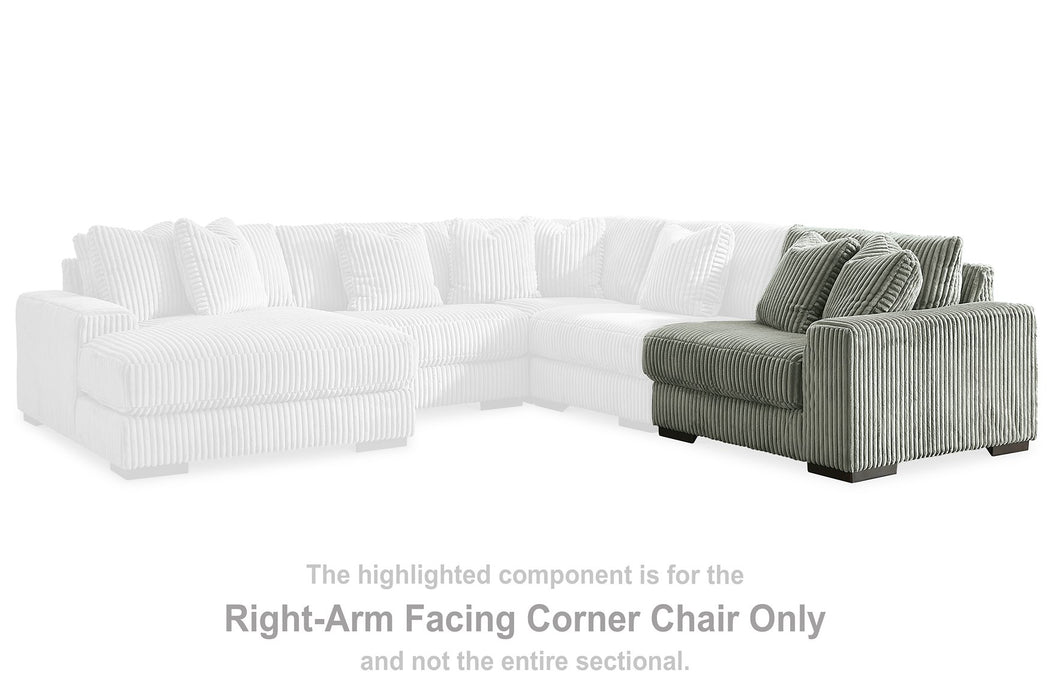 Lindyn Sectional with Chaise