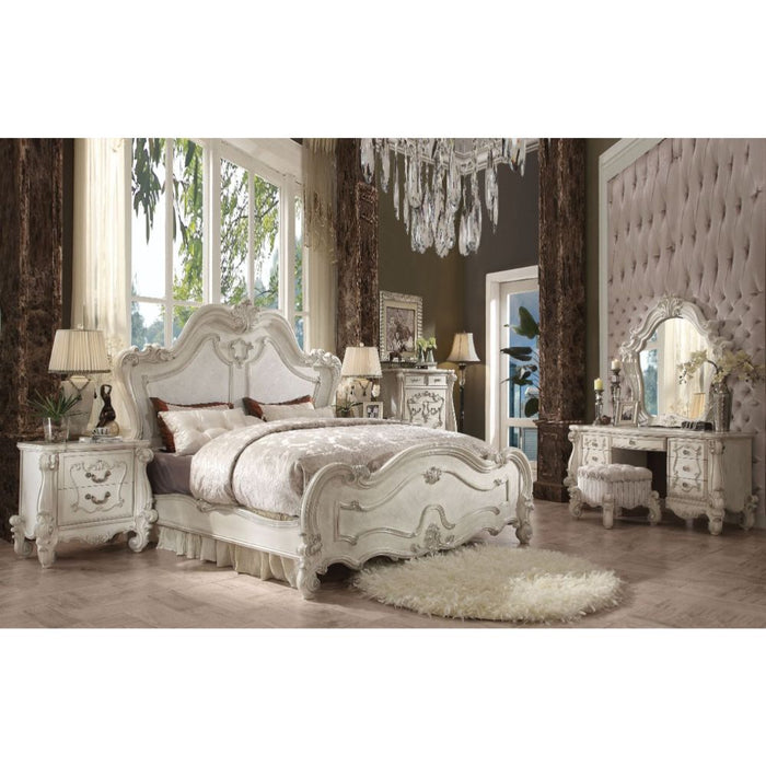 Versailles Bed