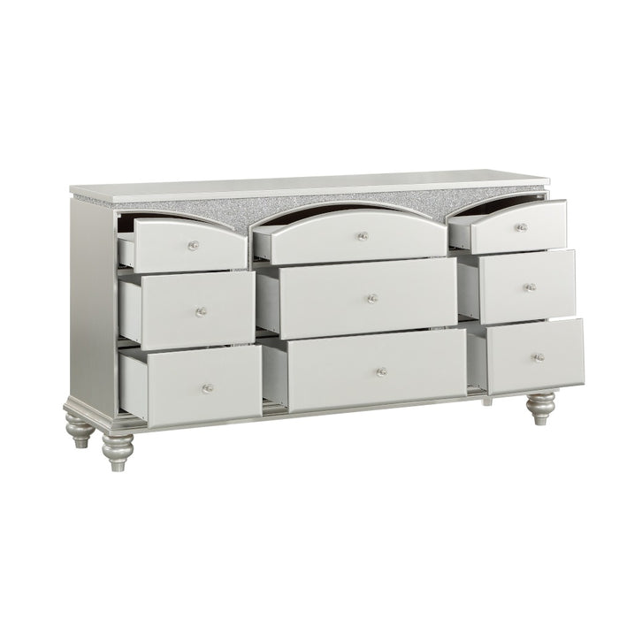 Maverick 9 Drawers Dresser