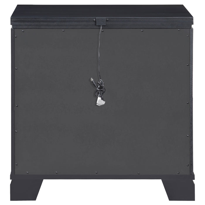 Cappola Rectangular 2-drawer Nightstand Silver and Black