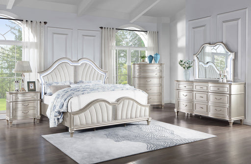 Coaster Evangeline Upholstered Platform Bedroom Set Ivory and Silver Oak Queen Set of 5