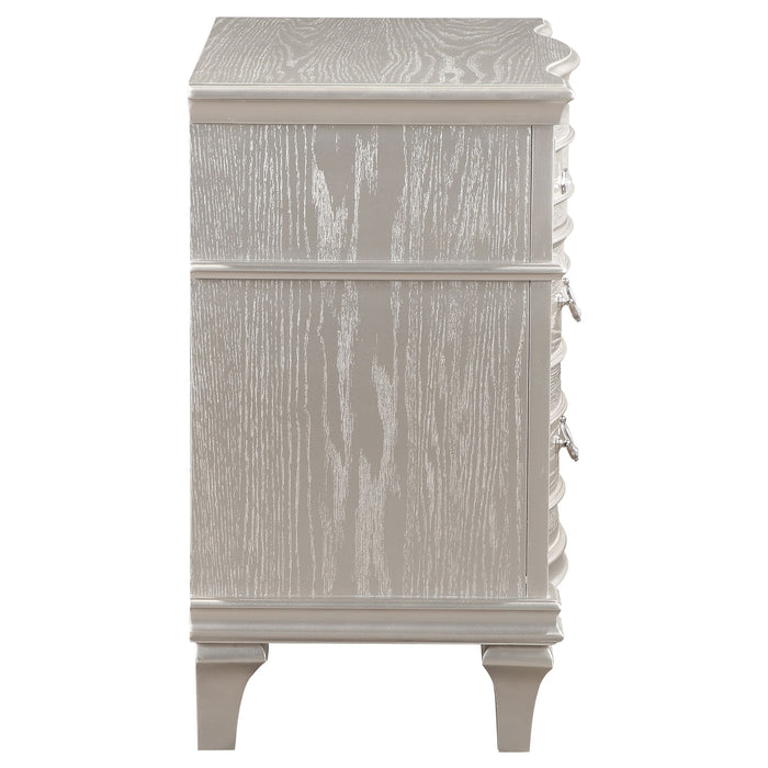 Coaster Evangeline 3-drawer Nightstand Silver Oak Default Title