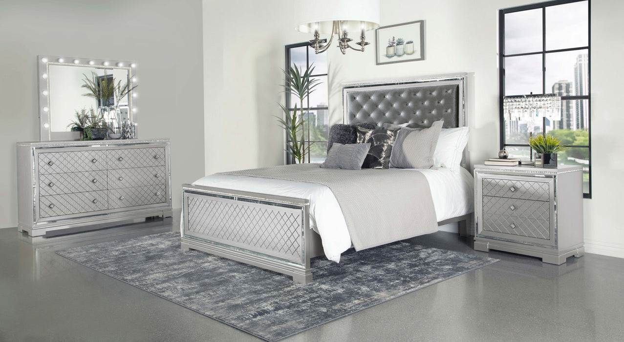 Coaster Eleanor Upholstered Tufted Bedroom Set Metallic Queen Set of 4