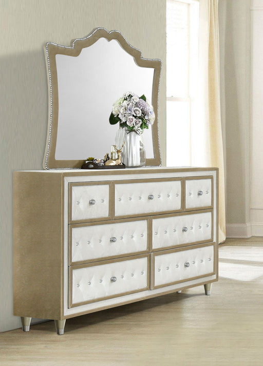 Coaster Antonella 7-drawer Upholstered Dresser with Mirror Ivory and Camel With Mirror