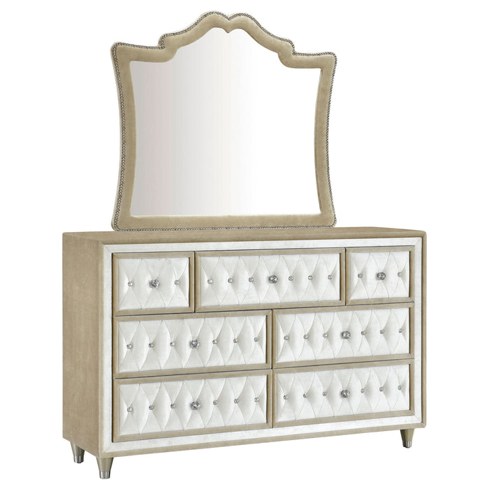 Coaster Antonella 7-drawer Upholstered Dresser with Mirror Ivory and Camel No Mirror