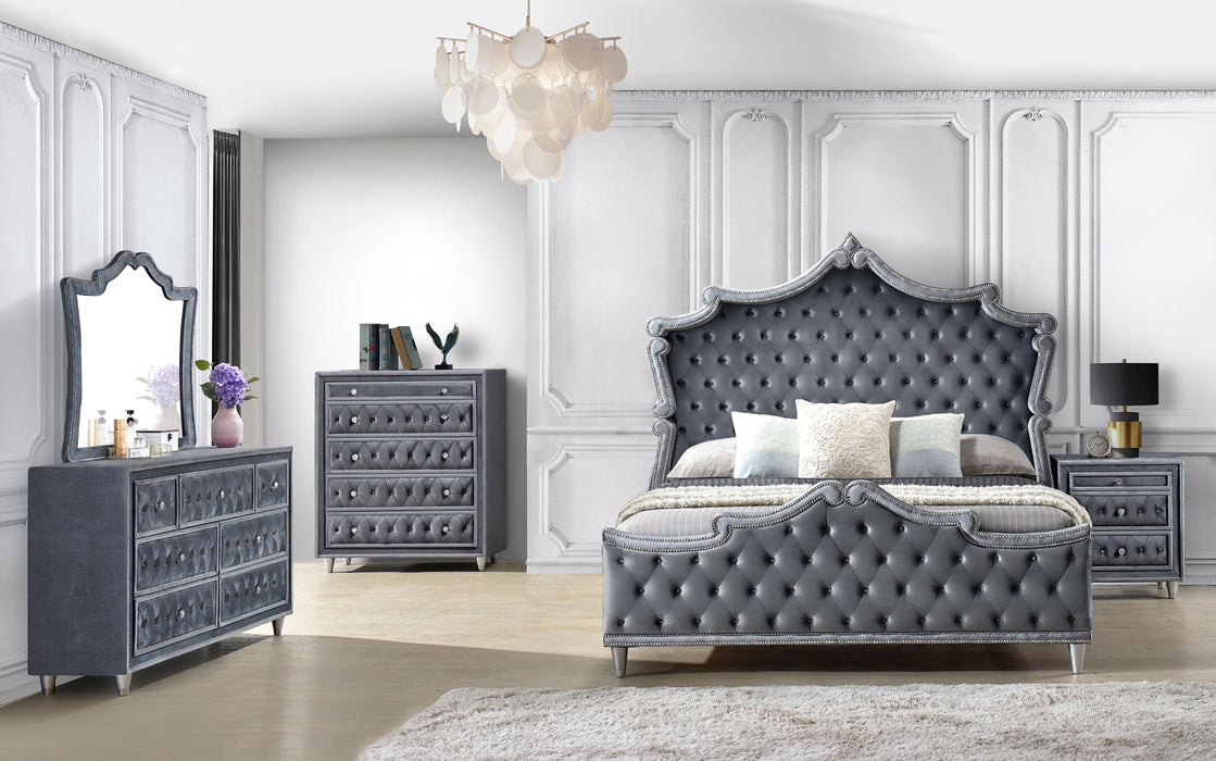 Coaster Antonella Upholstered Tufted Bedroom Set Grey Cal King Set of 5