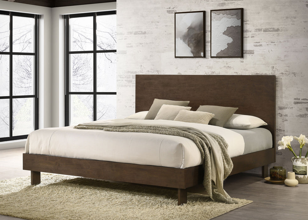 Glenwood 48-inch Eastern King Platform Panel Bed Warm Brown