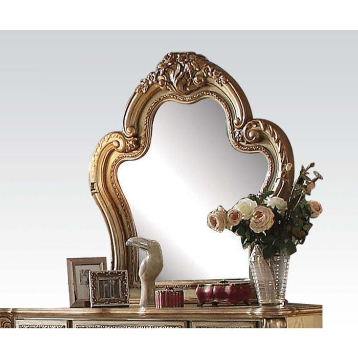 Dresden Arched 46''L x 46''H Mirror