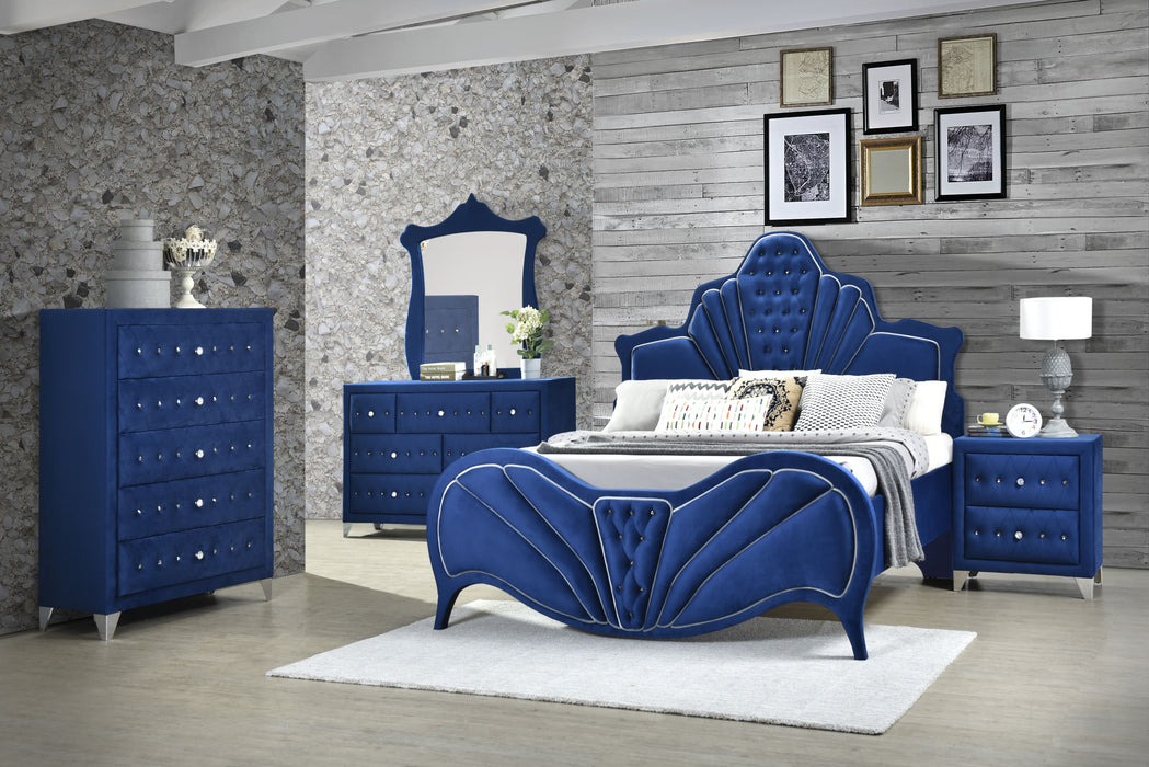 Dante Upholstered Bed