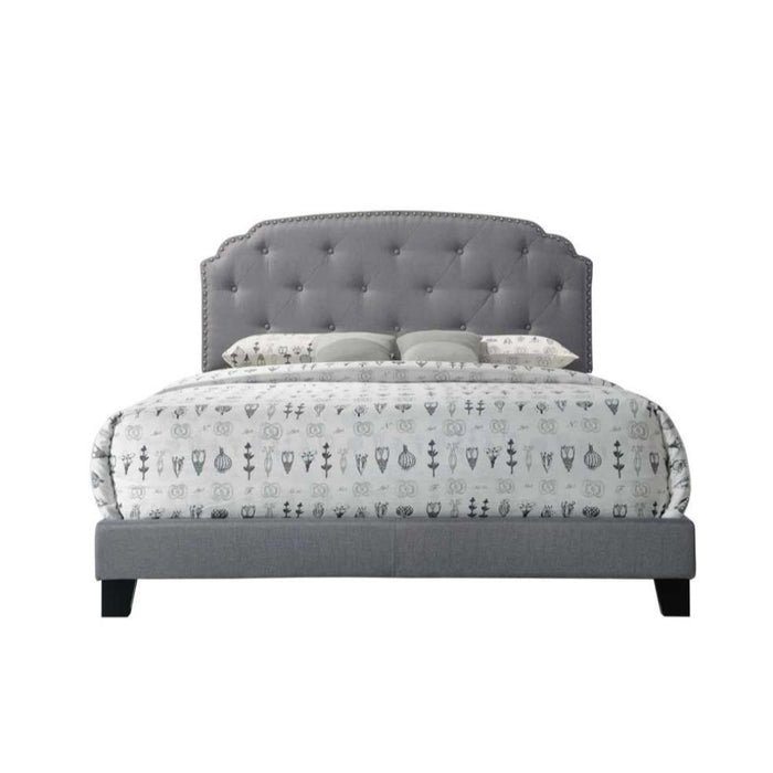 Tradilla Upholstered Queen Bed