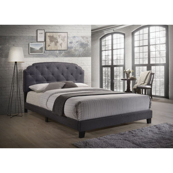 Tradilla Upholstered Queen Bed