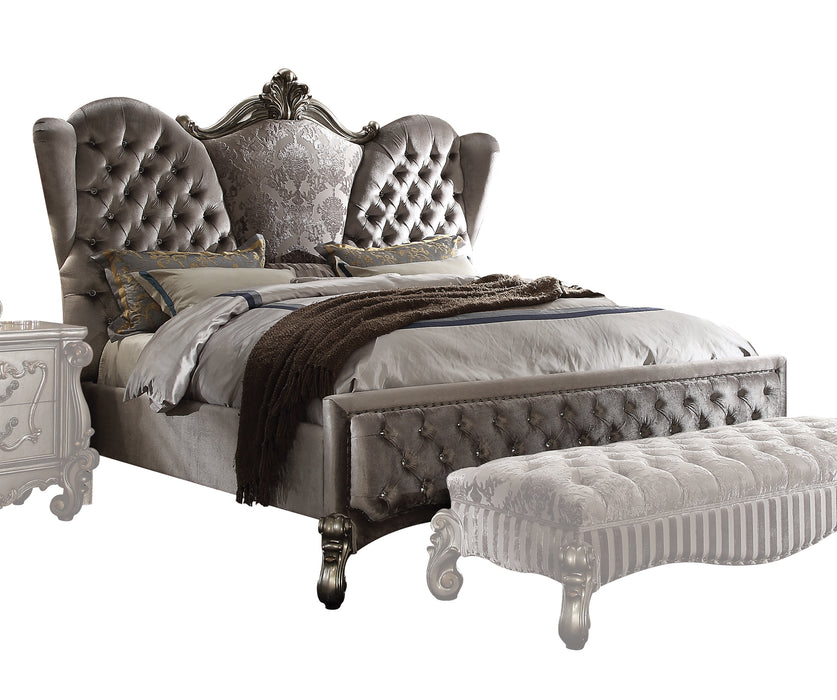 Versailles Upholstered Traditional Bed