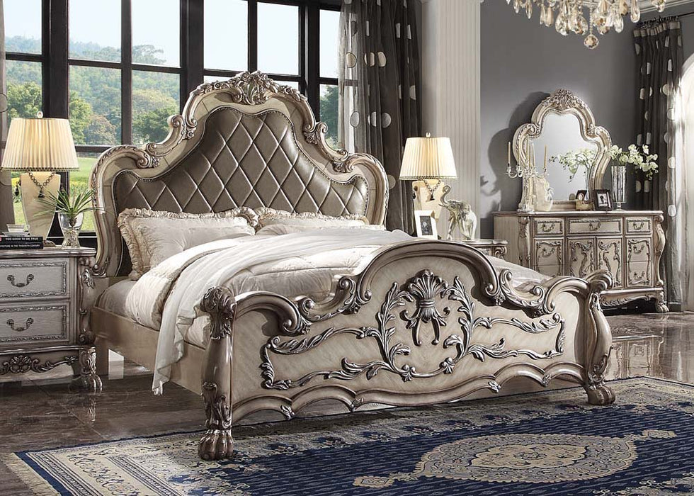 Dresden Upholstered Bed with Diamond Tufted