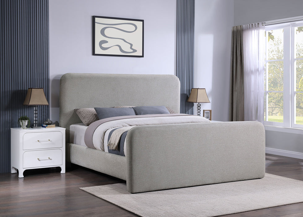 Coaster Wren Upholstered Platform Bed Grey King