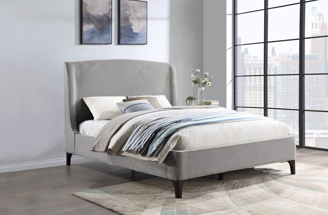 Coaster Mosby Upholstered Curved Headboard Platform Bed Light Grey Eastern King