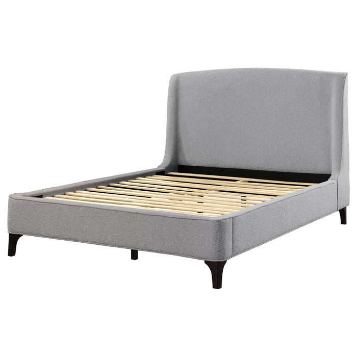 Coaster Mosby Upholstered Curved Headboard Platform Bed Light Grey Eastern King