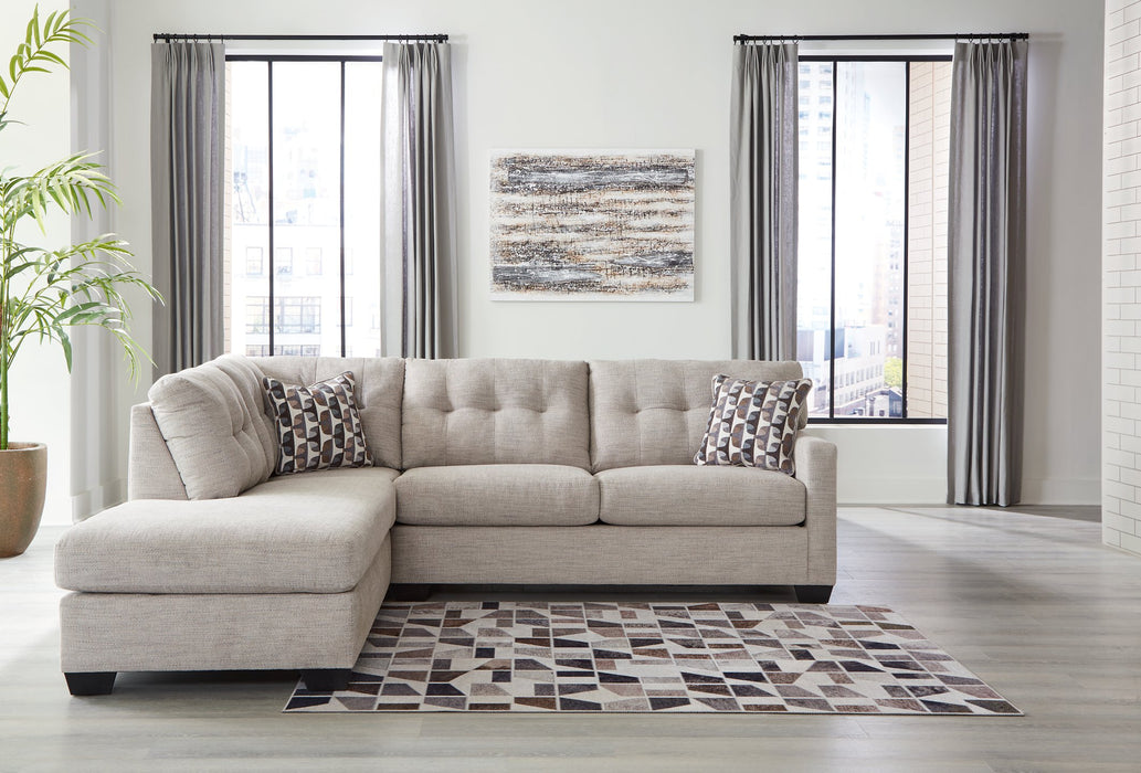 Mahoney Sectional with Chaise