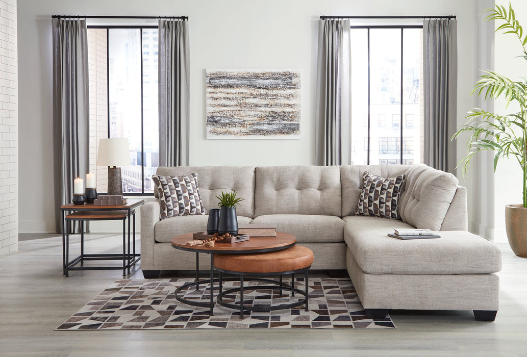 Mahoney Sectional with Chaise