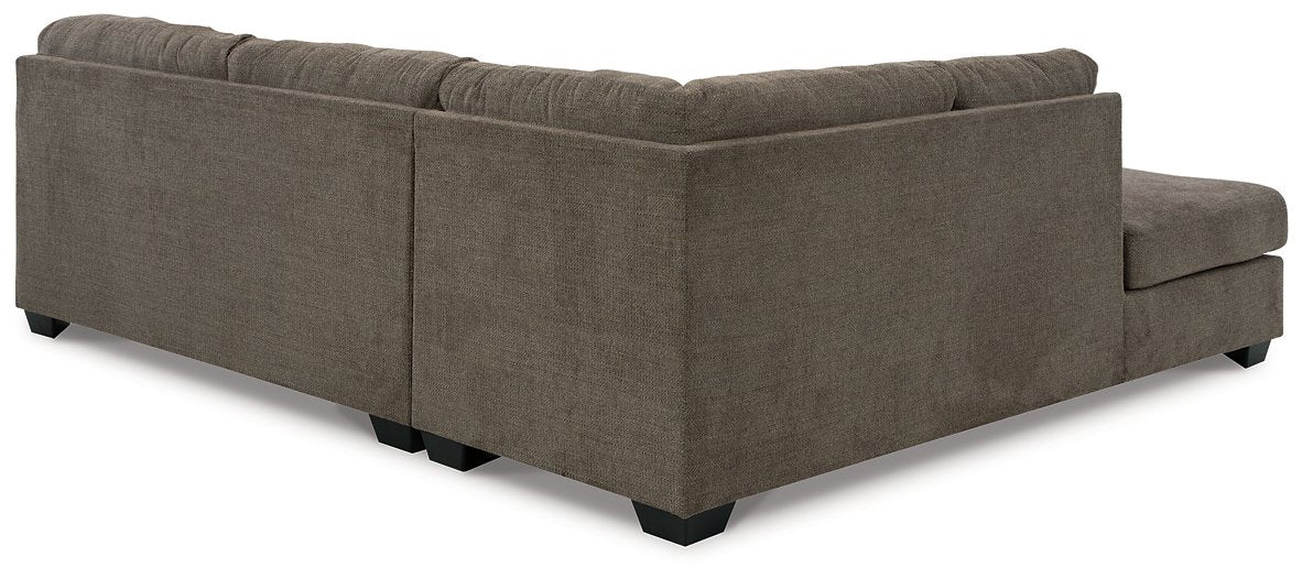 Mahoney Sectional with Chaise