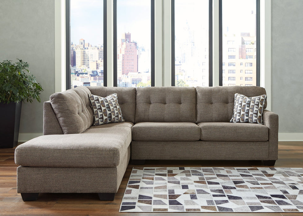 Mahoney Sectional with Chaise