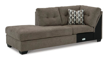 Mahoney Sectional with Chaise