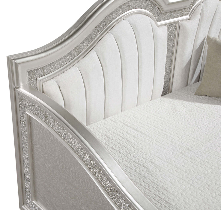 Coaster Evangeline Upholstered Twin Daybed with Faux Diamond Trim Silver and Ivory Default Title