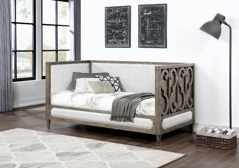 Artesia Upholstered Daybed (Twin)