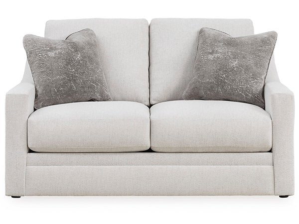 Maitelynn Loveseat