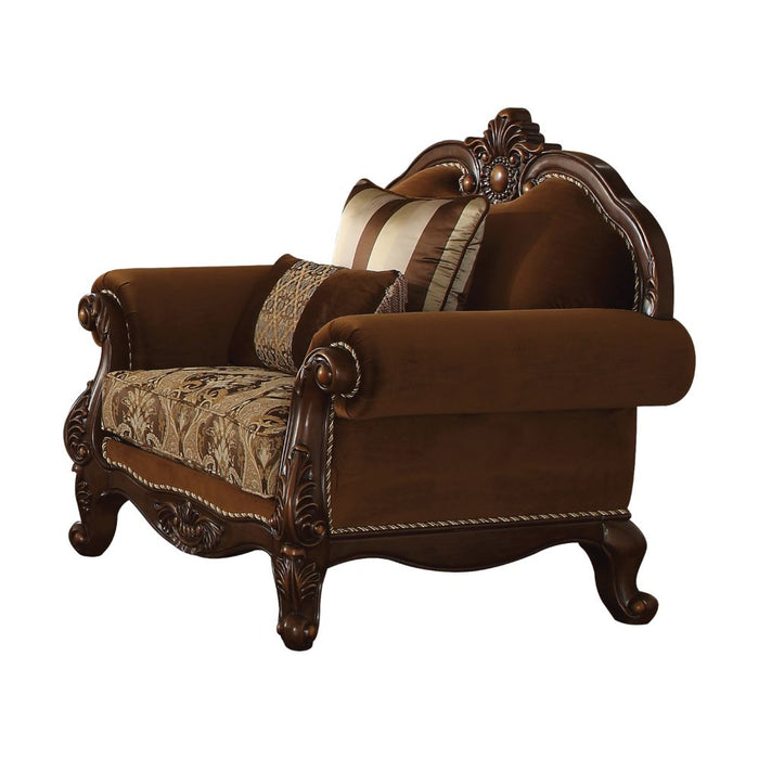 Jardena 48"W Chair with 2 Pillows