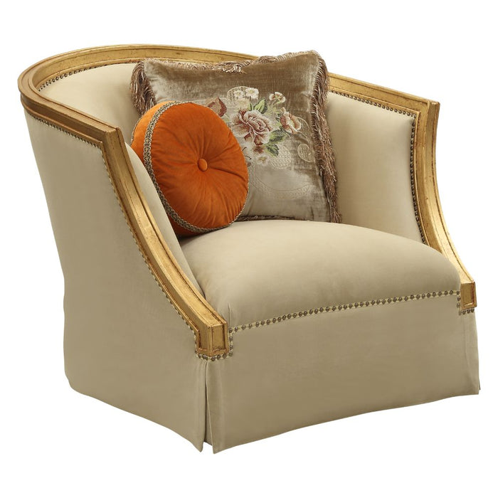 Daesha 42"W Chair with 2 Pillows