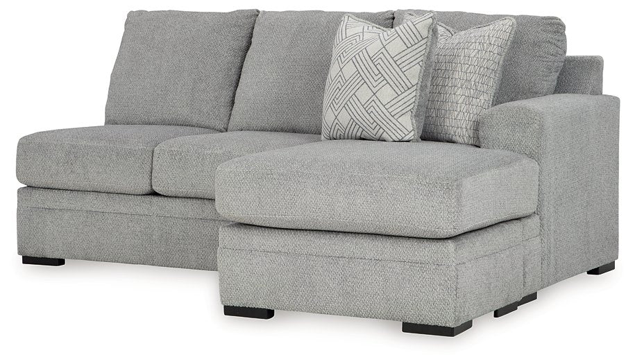 Casselbury Sectional with Chaise