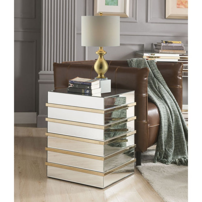 Dominic Glam 19"L Square End Table