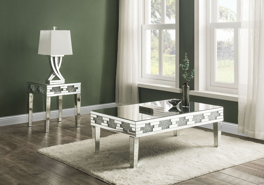 Noralie Glam Square End Table with Tapered Legs