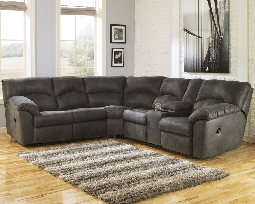 Tambo Reclining Sectional