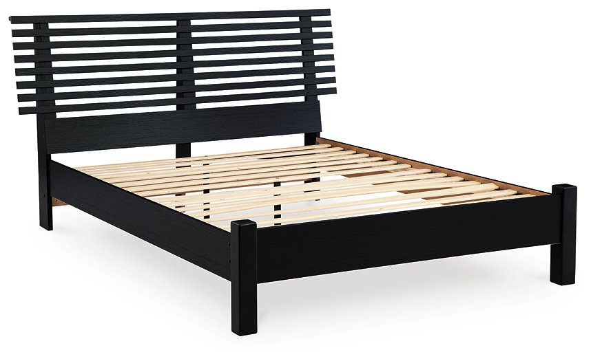 Danziar Slat Bed