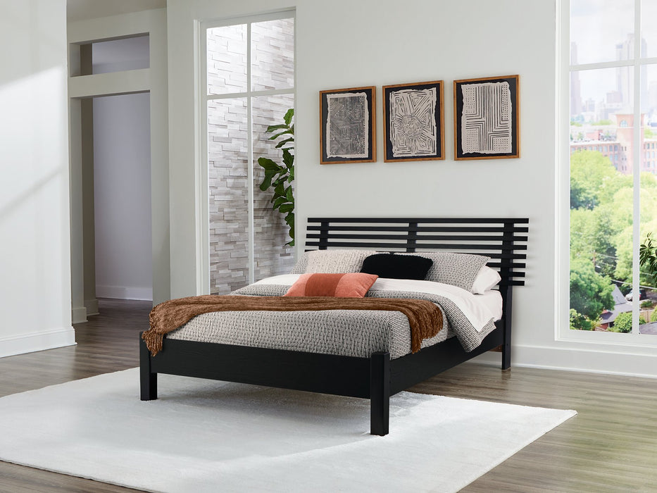 Danziar Slat Bed