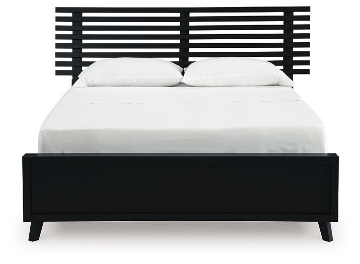 Danziar Slat Bed