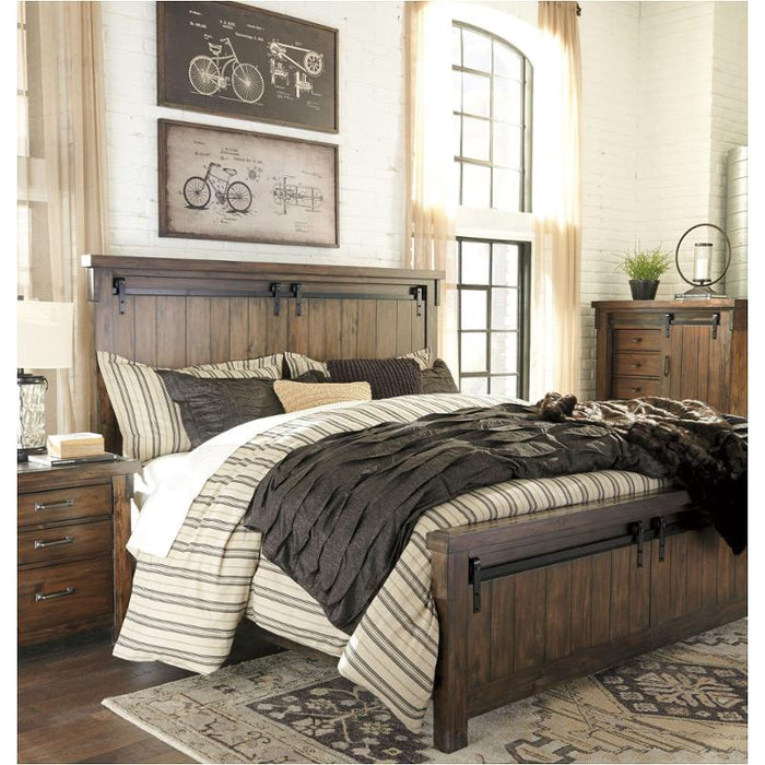 Lakeleigh Queen Bed