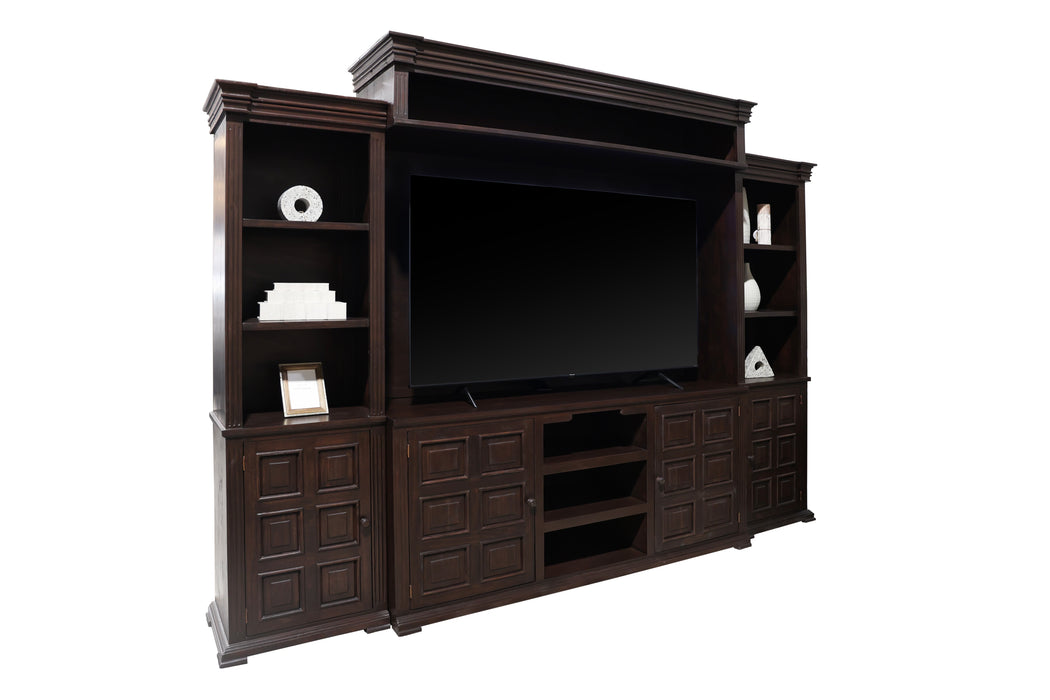 Candela Entertainment Center