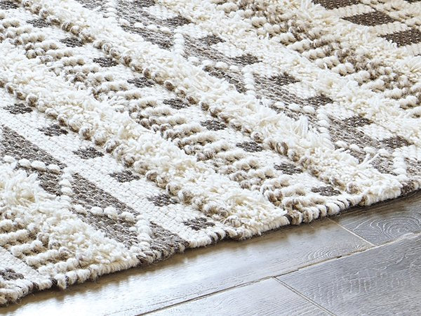 Karalee 5' x 7' Rug