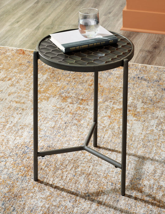 Doraley Occasional Table Package